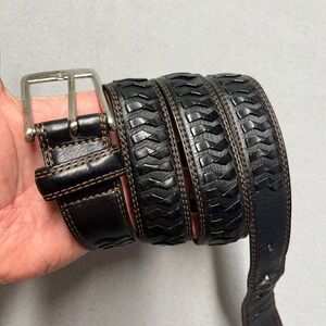 Cole Haan Mens Black Leather Textured Woven Belt Silver Buckle Size 34 A09631